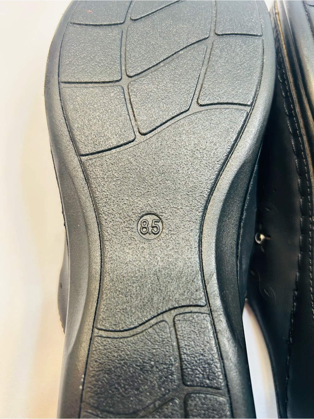 Soft Comfort Black Slip-On Mules with Perforated Upper. New Without Box - Picture 7 of 8